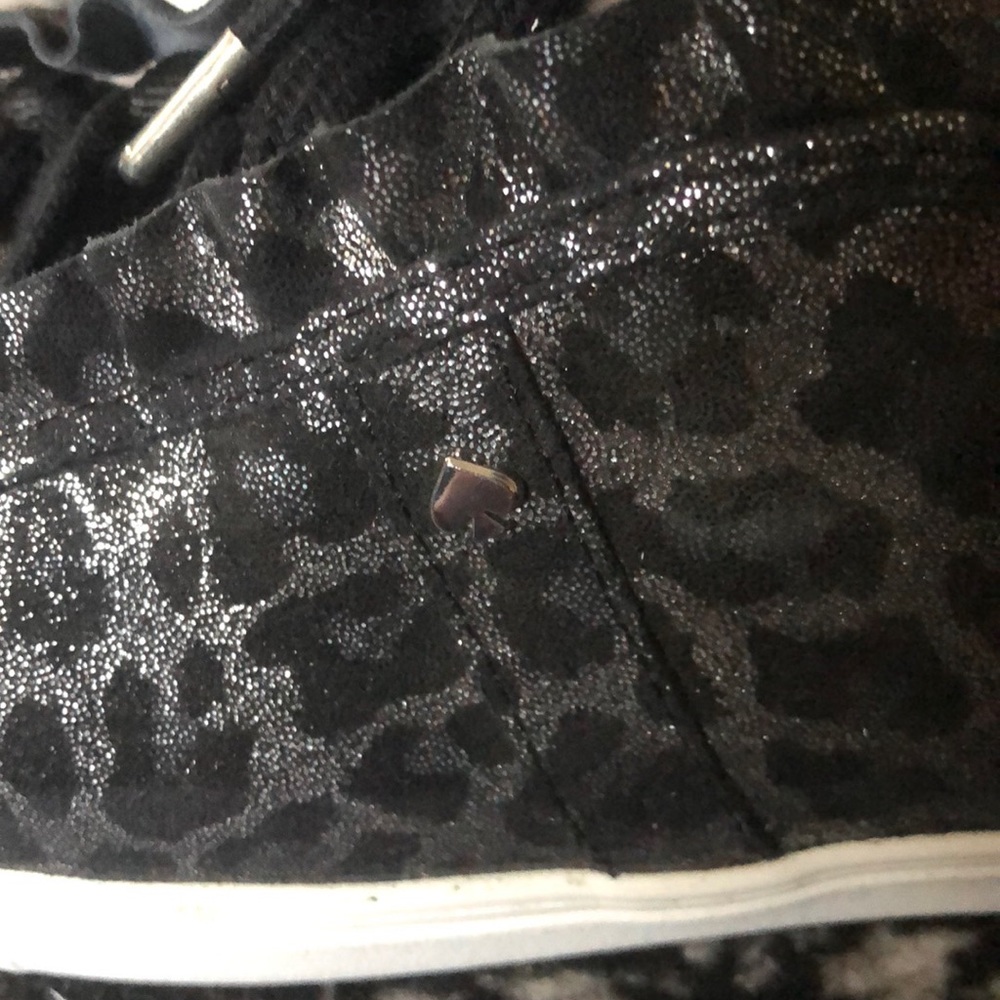 🖤KATE SPADE Black Lynn Leopard Ruffle Sneakers - Picture 6 of 6